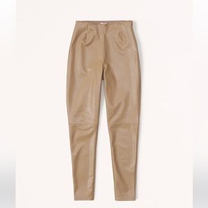 NWT Abercrombie & Fitch Curve Love Vegan Leather Skinny Leggings